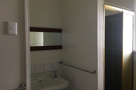 Photo of property in 10 Newnham Terrace, Upper Riccarton, Christchurch, 8041