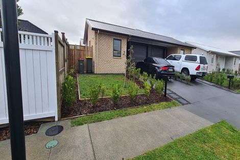 Photo of property in 16b Marine Garden Crescent, Beachlands, Auckland, 2018