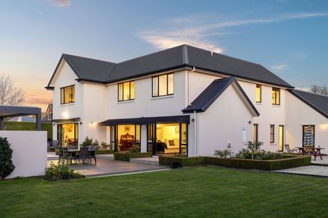 Photo of property in 51 Lewisham Park, St Albans, Christchurch, 8052