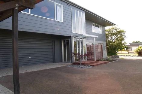 Photo of property in 38 Harvey Street, Waipahihi, Taupo, 3330