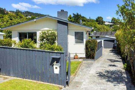 Photo of property in 20 Blue Mountains Road, Silverstream, Upper Hutt, 5019