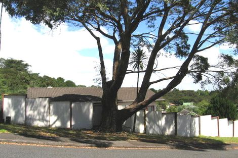 Photo of property in 1/22 Simon Ellice Drive, Bayview, Auckland, 0629