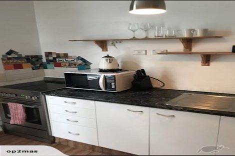 Photo of property in 64 Wallace Street, Mount Cook, Wellington, 6021