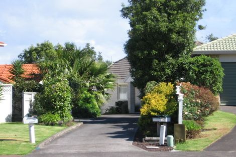 Photo of property in 1/19 Driscoll Place, Farm Cove, Auckland, 2010