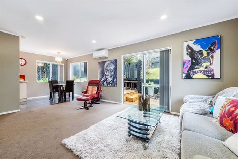 Photo of property in 21/24 Eastglen Road, Glen Eden, Auckland, 0602