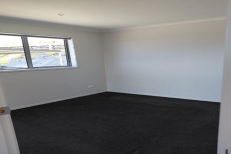Photo of property in 37 Quarry Ridge, Poraiti, Napier, 4182