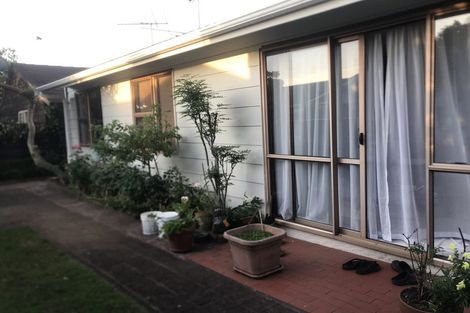 Photo of property in 16 Pohutukawa Place, Ellerslie, Auckland, 1051