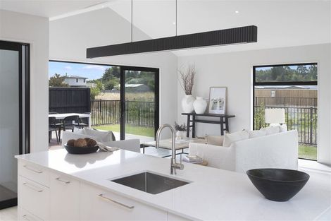 Photo of property in 28 Oakmill Drive, Casebrook, Christchurch, 8051