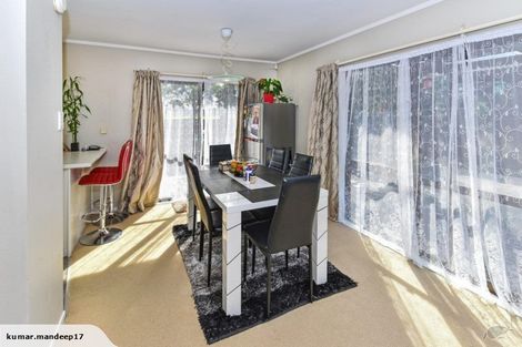 Photo of property in 2/8 Pukeko Place, Papatoetoe, Auckland, 2025