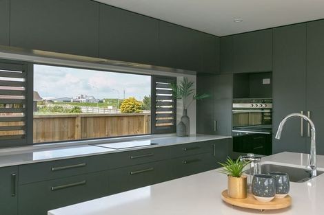 Photo of property in 13 Jersey Place, Bell Block, New Plymouth, 4312