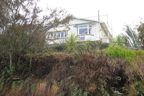 Photo of property in 9 Ashmore Avenue, Cobden, Greymouth, 7802