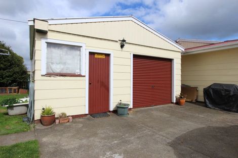 Photo of property in 17 Kiwi Street, Pahiatua, 4910