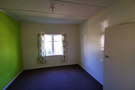 Photo of property in 14 Alexander Road, Raumati Beach, Paraparaumu, 5032