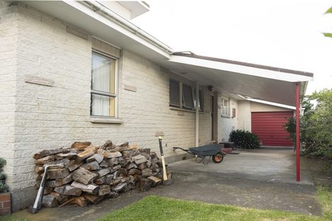Photo of property in 11 Travis Street, Taradale, Napier, 4112
