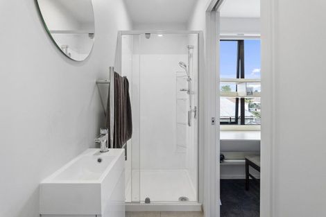 Photo of property in 2/30 Frederick Street, Waltham, Christchurch, 8011