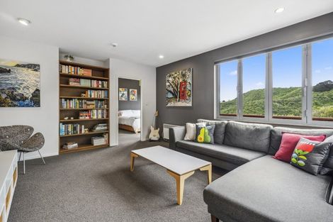 Photo of property in 151 Nevay Road, Miramar, Wellington, 6022