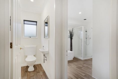 Photo of property in 9 Kalmia Dell, Mount Maunganui, 3116