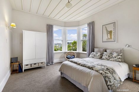 Photo of property in 26 Melbourne Road, Island Bay, Wellington, 6023