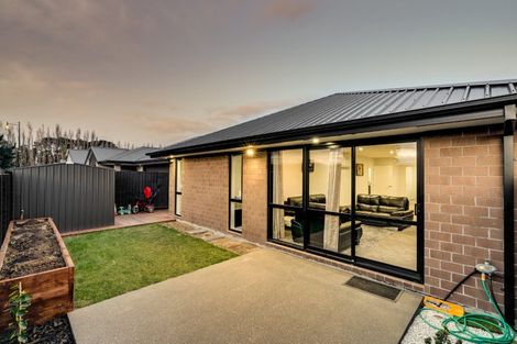 Photo of property in 14 Bill Harvey Drive, Halswell, Christchurch, 8025