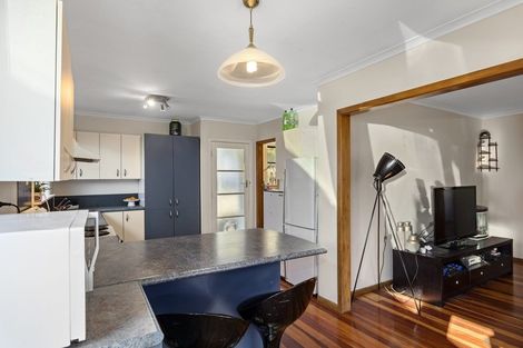 Photo of property in 4 Barberry Grove, Maungaraki, Lower Hutt, 5010