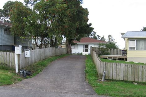 Photo of property in 12a Backhurst Grove, Massey, Auckland, 0614