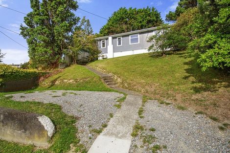 Photo of property in 47 Bedford Street, Cannons Creek, Porirua, 5024