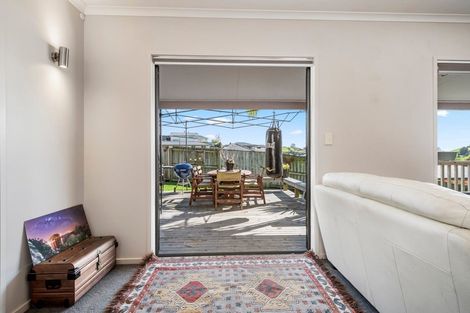 Photo of property in 25a Waikite Road, Welcome Bay, Tauranga, 3112