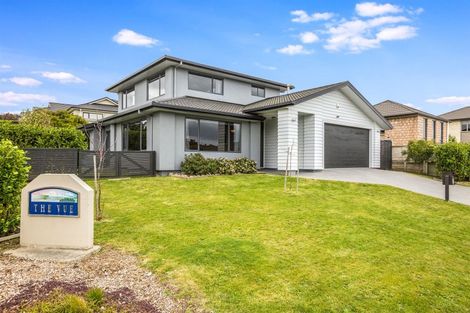 Photo of property in 12 Aotea Drive, Aotea, Porirua, 5024