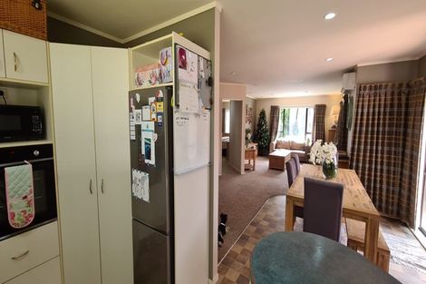 Photo of property in 11 Kotuku Drive, Paraparaumu Beach, Paraparaumu, 5032