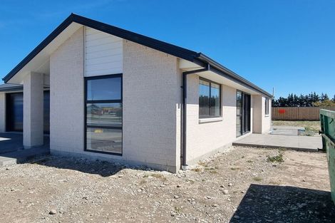 Photo of property in 93 Northmoor Boulevard, Rolleston, 7615