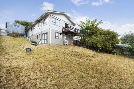 Photo of property in 39 Cockayne Crescent, Sunnynook, Auckland, 0620