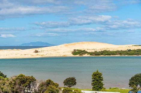Photo of property in 70 Cheviot Street, Mangawhai Heads, Mangawhai, 0505