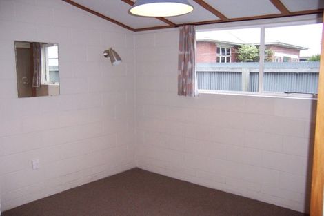 Photo of property in 120 Bowhill Road, New Brighton, Christchurch, 8083