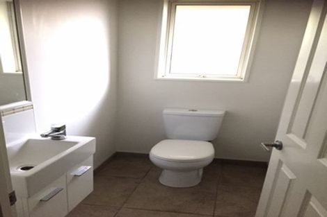 Photo of property in 11 Kingsbridge Drive, Burwood, Christchurch, 8083