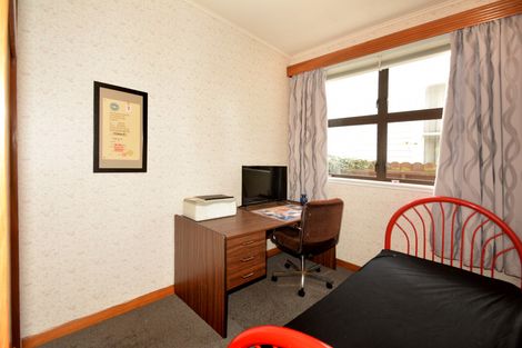 Photo of property in 25 Kaikorai Valley Road, Kaikorai, Dunedin, 9010