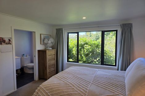 Photo of property in 17 Tauroa Road, Havelock North, 4130