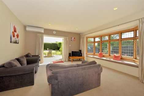 Photo of property in 284 Papanui Road, Merivale, Christchurch, 8052