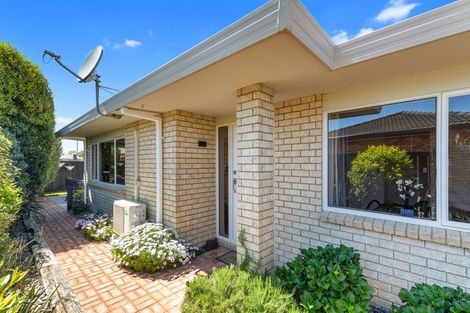 Photo of property in 59a Bayfair Drive, Mount Maunganui, 3116