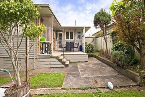 Photo of property in 24 O'halloran Road, Howick, Auckland, 2014