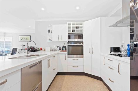 Photo of property in Maltworks Villas, 69/60 Port Hills Road, Heathcote Valley, Christchurch, 8022