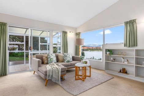 Photo of property in 1 Lakeside Villas, Whitby, Porirua, 5024