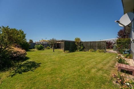 Photo of property in 2 Balmoral Street, Waimate, 7924