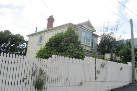 Photo of property in 17 Paterson Street, Mount Victoria, Wellington, 6011