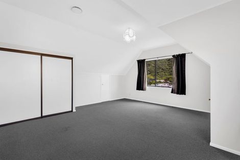 Photo of property in 6d Beach Road, Waikawa, Picton, 7220