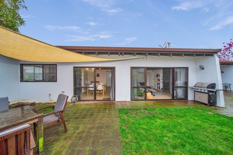 Photo of property in 20 Puketotara Street, Highlands Park, New Plymouth, 4312