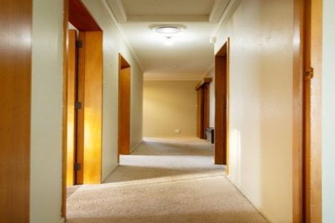 Photo of property in 8 Kentucky Street, Totara Park, Upper Hutt, 5018