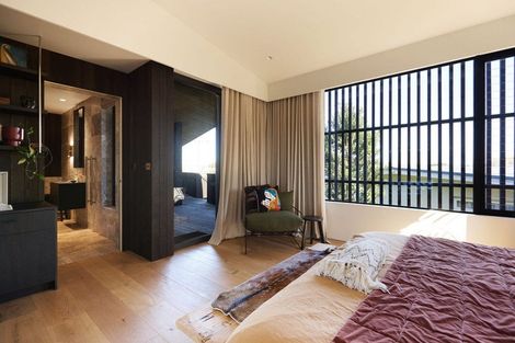 Photo of property in 65 Pitau Road, Mount Maunganui, 3116