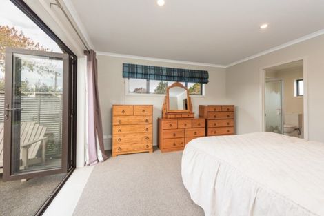 Photo of property in 2 Ernest Place, Brightwater, 7022