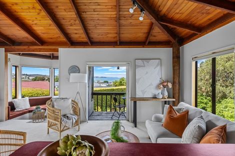 Photo of property in 16 Awatere Place, Snells Beach, 0920