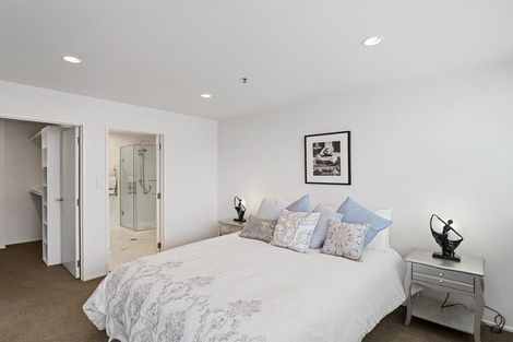 Photo of property in 4i/175 Hurstmere Road, Takapuna, Auckland, 0622